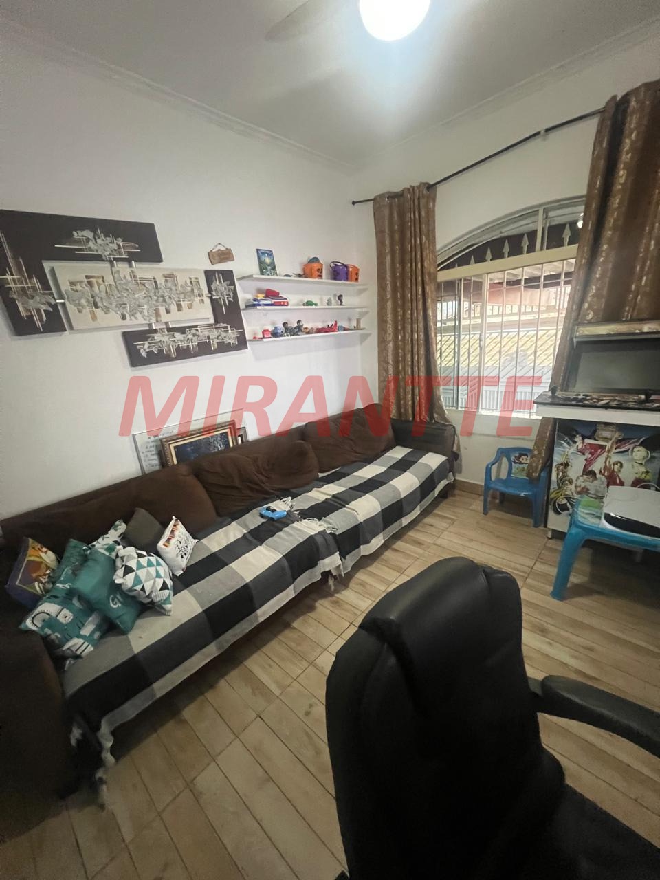 Casa terrea de 180m² com 3 quartos em Bortolândia