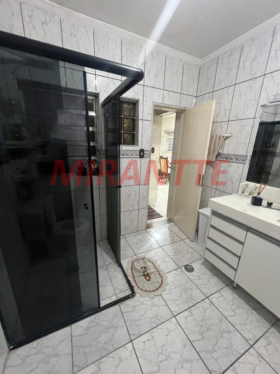 Casa terrea de 180m² com 3 quartos em Bortolândia