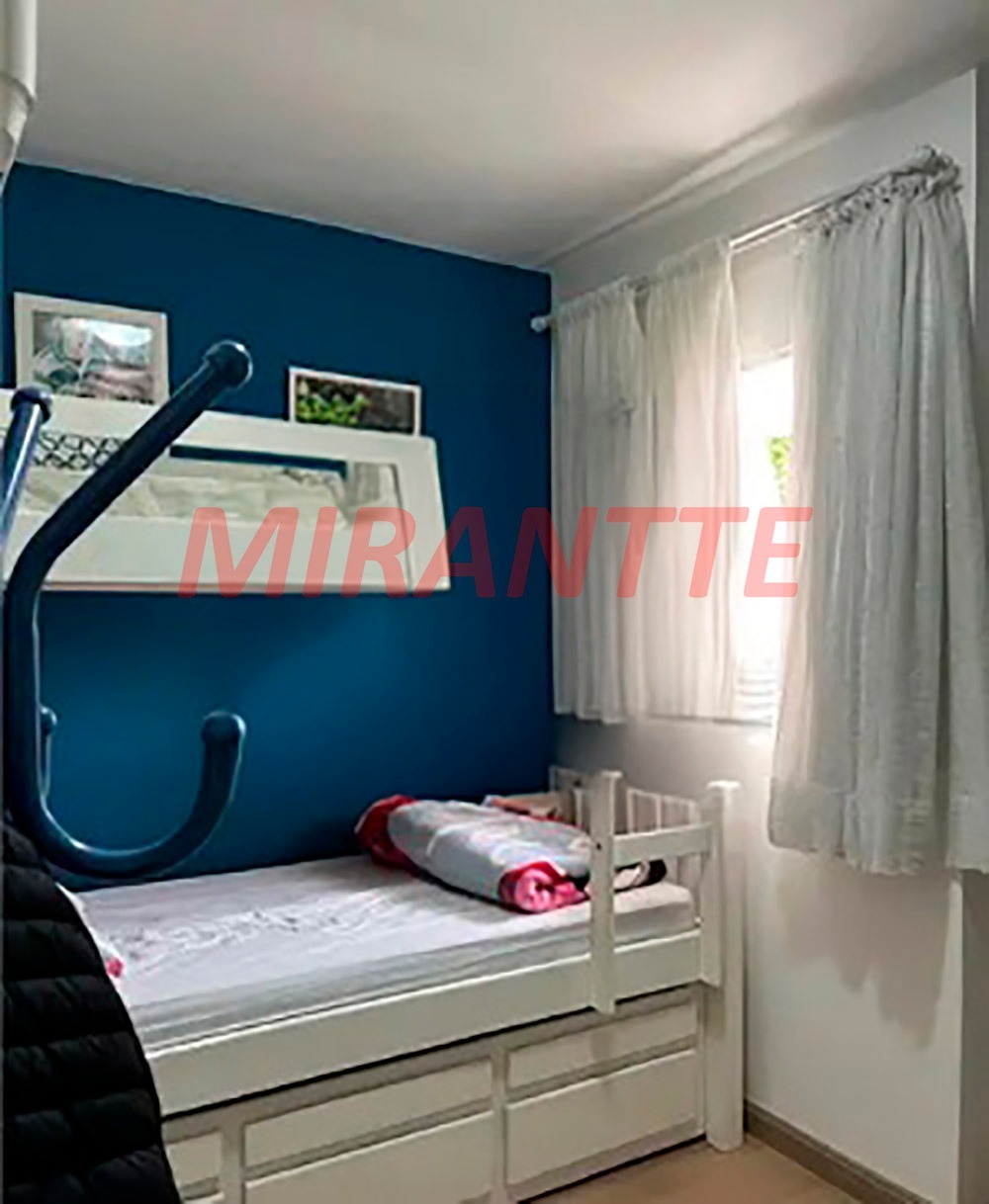 Cond. fechado de 60m² com 2 quartos em Vila Santos