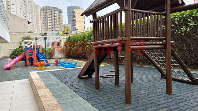 Apartamento de 120m² com 3 quartos em Santa Teresinha