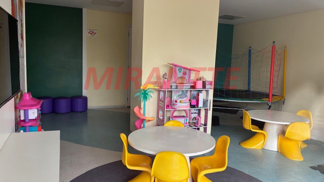 Apartamento de 120m² com 3 quartos em Santa Teresinha