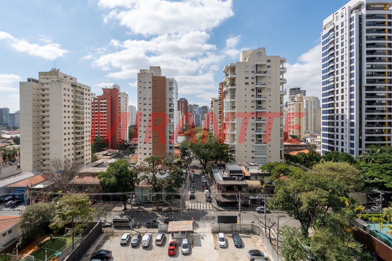 Apartamento de 231m² com 3 quartos em Vila Olimpia