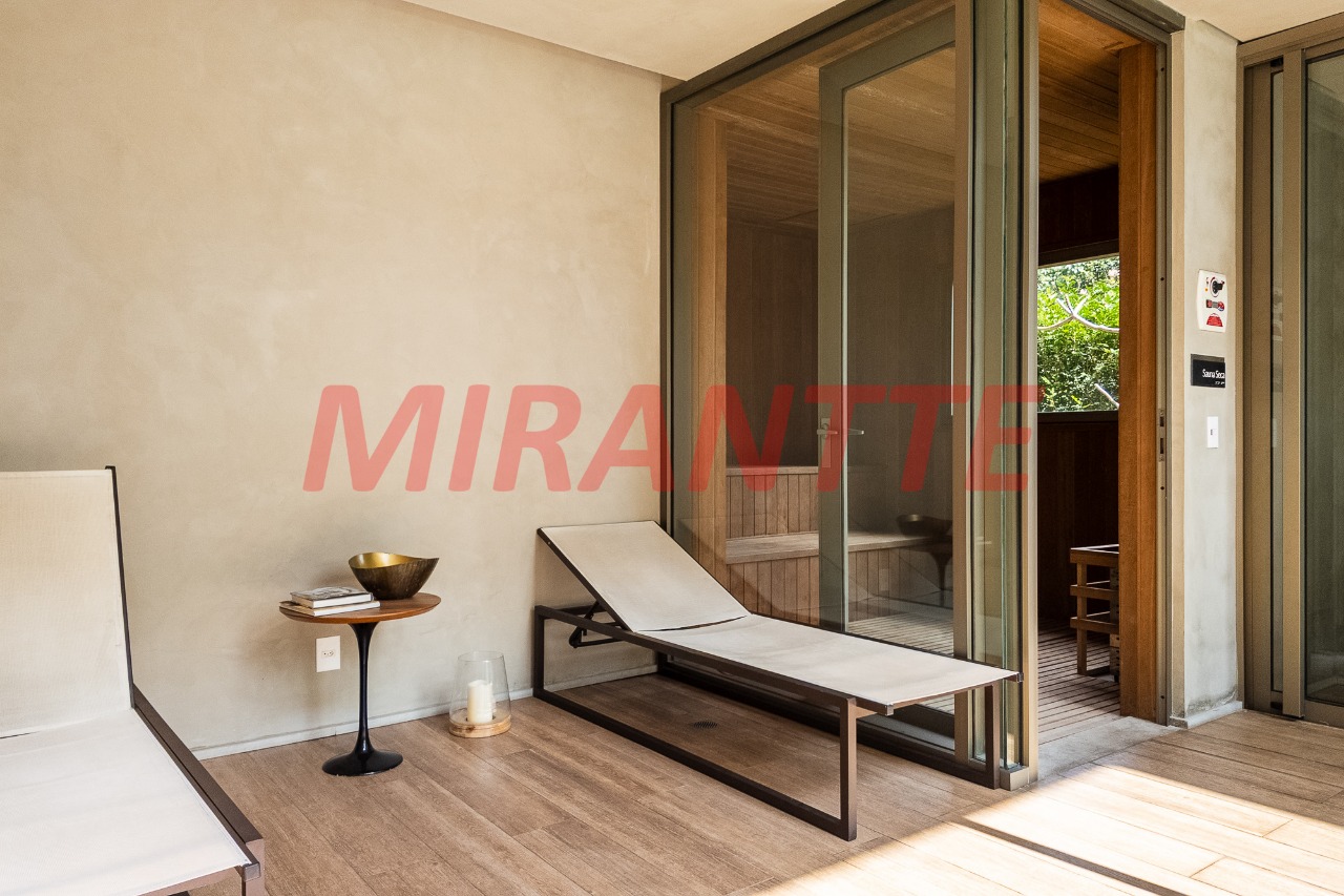 Apartamento de 231m² com 3 quartos em Vila Olimpia