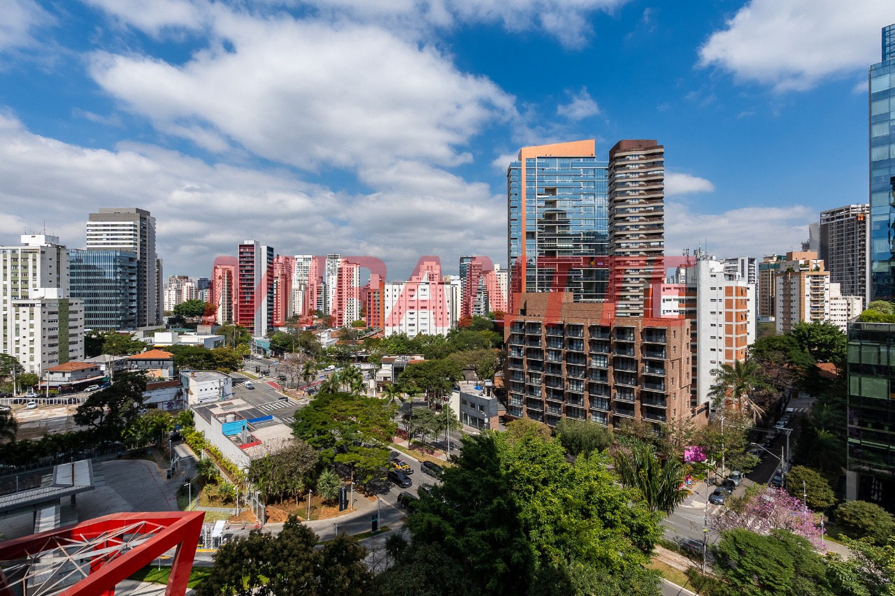 Apartamento de 231m² com 3 quartos em Vila Olimpia