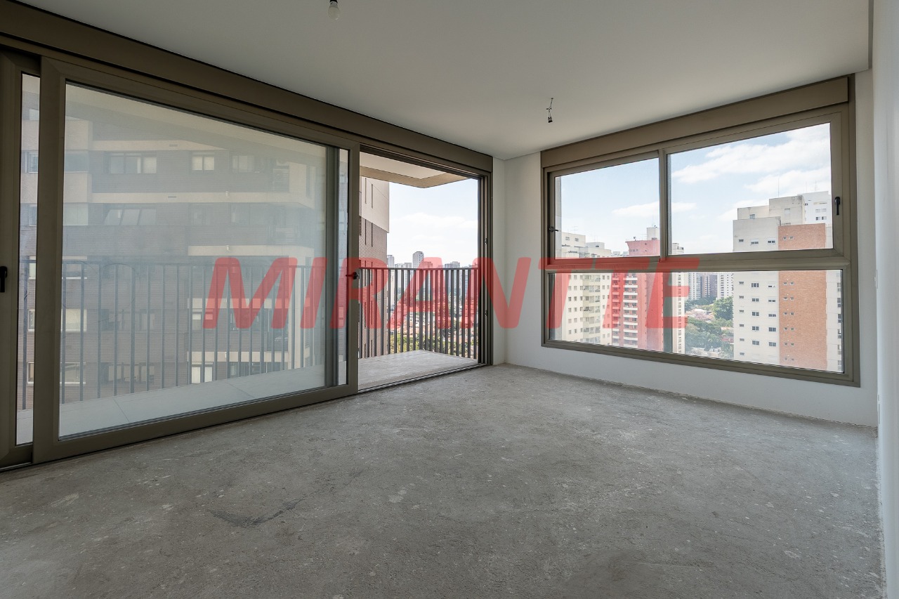 Apartamento de 231m² com 3 quartos em Vila Olimpia