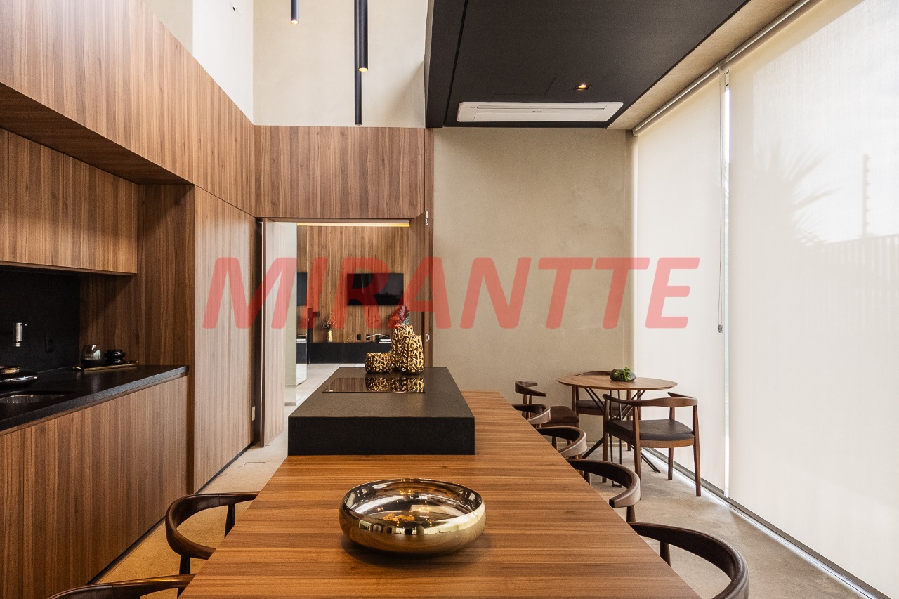 Apartamento de 231m² com 3 quartos em Vila Olimpia