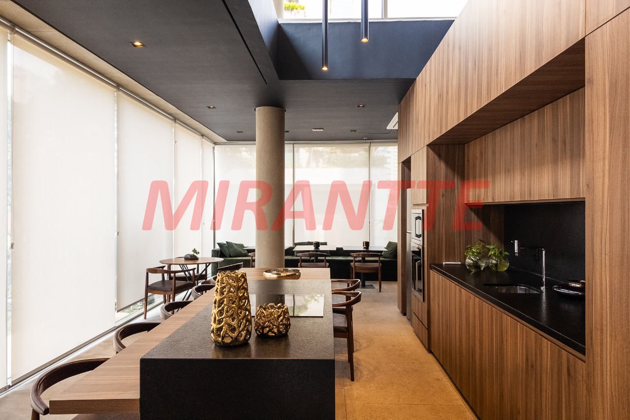 Apartamento de 231m² com 3 quartos em Vila Olimpia