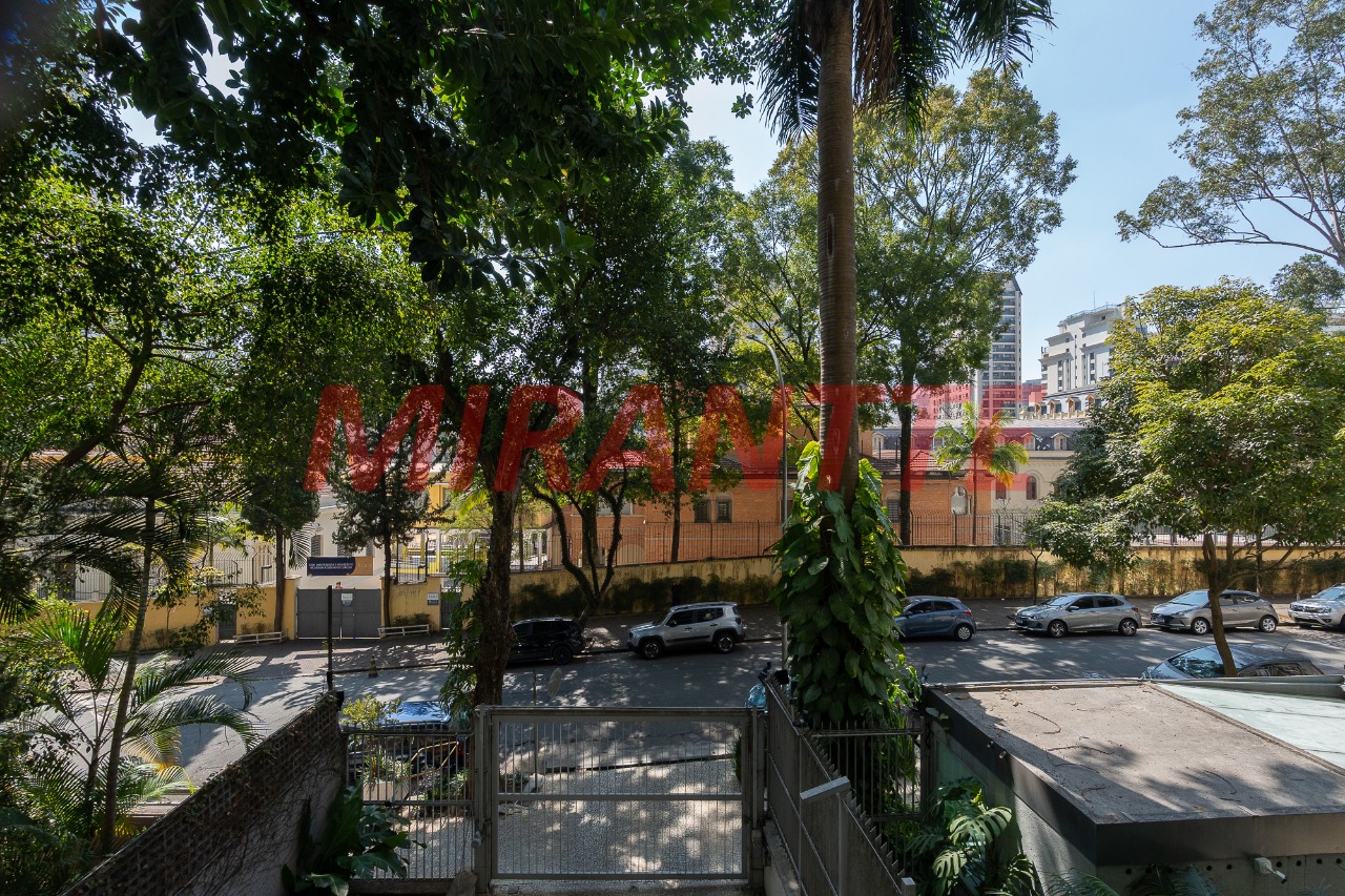 Apartamento de 466m² com 5 quartos em Higienópolis