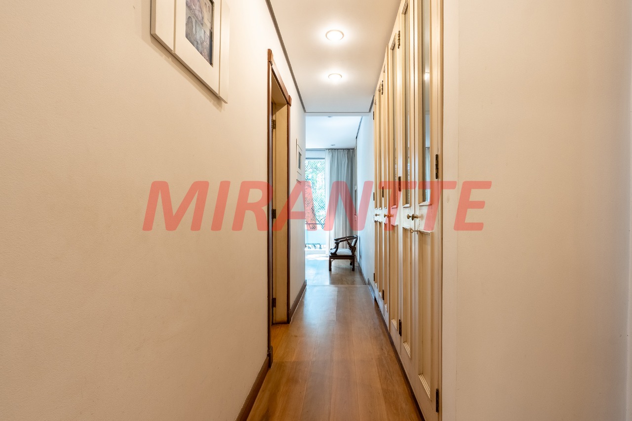 Apartamento de 466m² com 5 quartos em Higienópolis