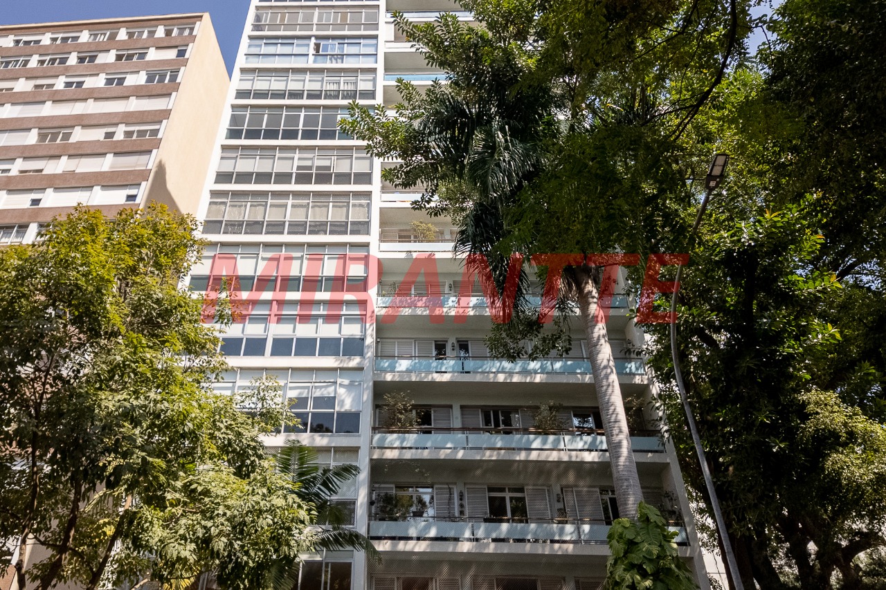 Apartamento de 466m² com 5 quartos em Higienópolis