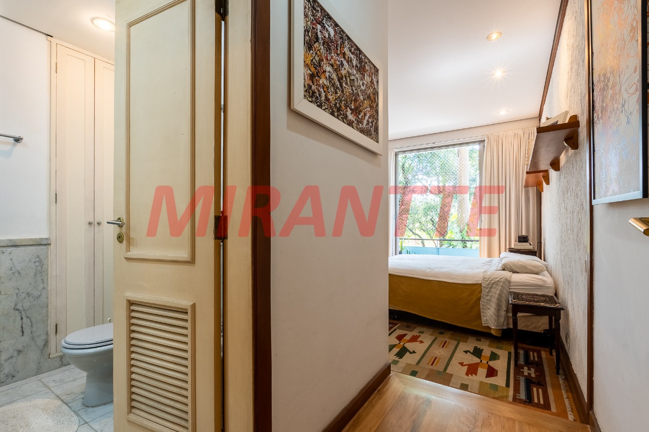 Apartamento de 466m² com 5 quartos em Higienópolis