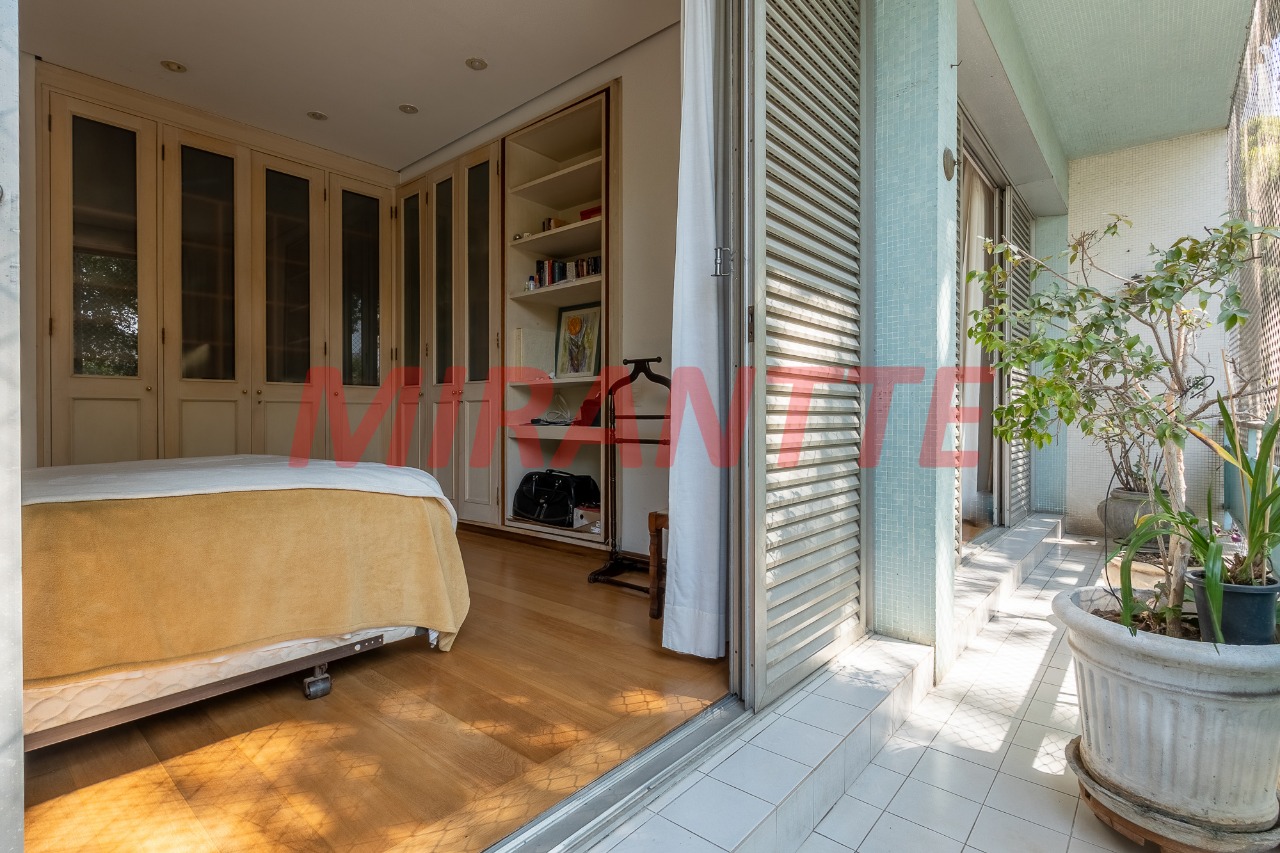 Apartamento de 466m² com 5 quartos em Higienópolis