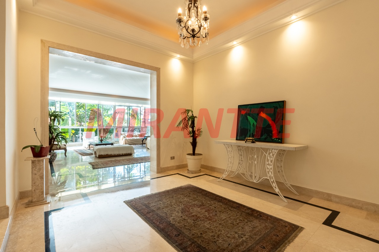 Apartamento de 466m² com 5 quartos em Higienópolis