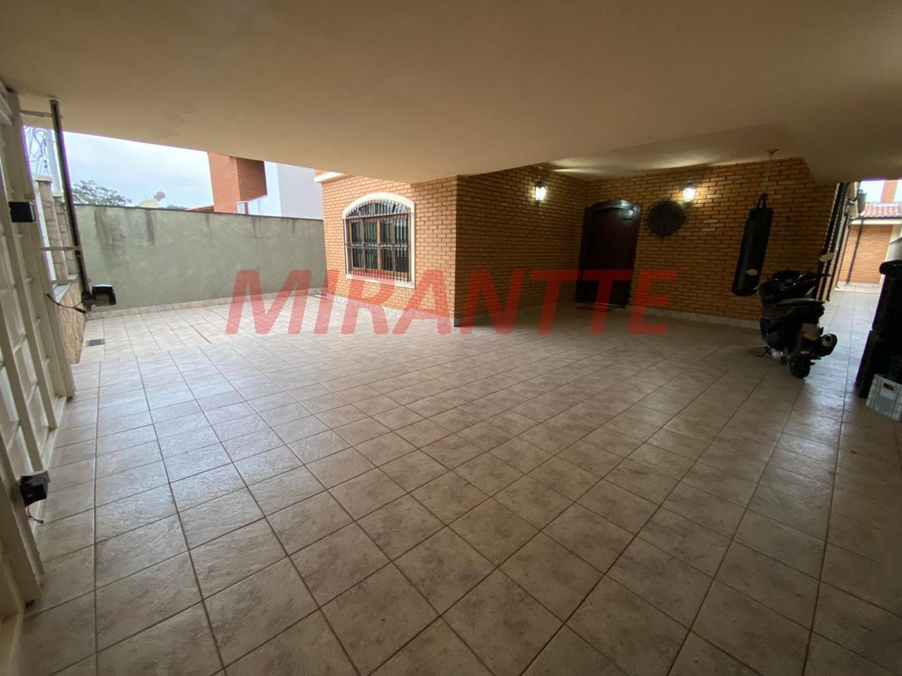 Sobrado de 316m² com 4 quartos em Palmas Do Tremembé