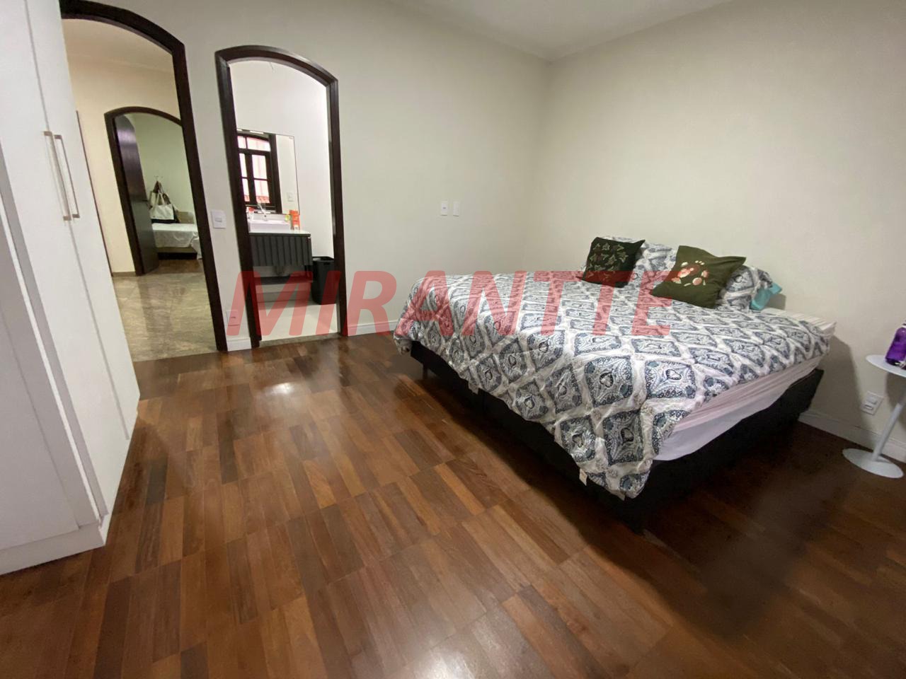 Sobrado de 316m² com 4 quartos em Palmas Do Tremembé