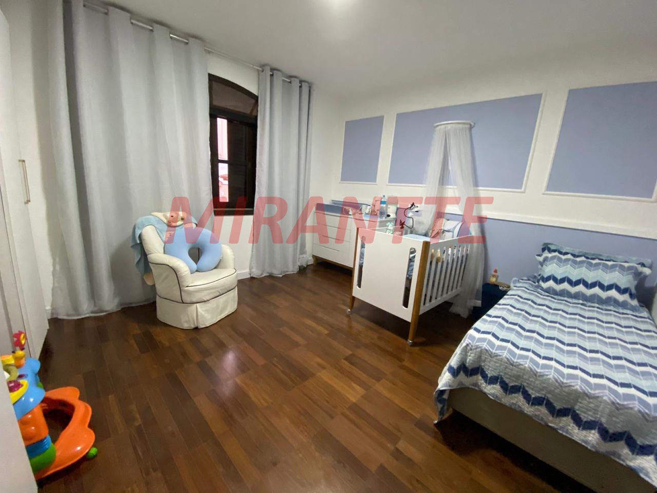 Sobrado de 316m² com 4 quartos em Palmas Do Tremembé