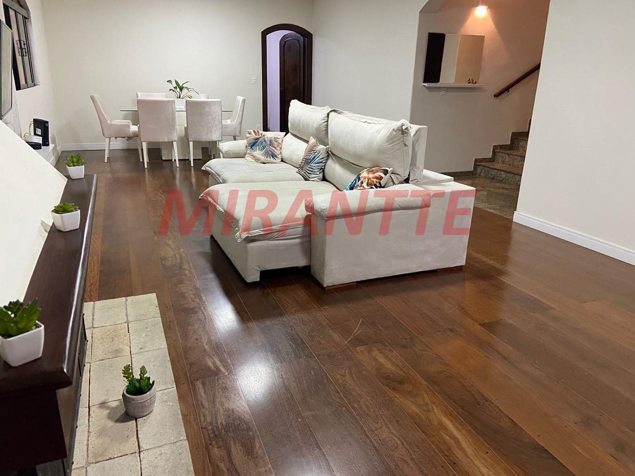 Sobrado de 316m² com 4 quartos em Palmas Do Tremembé