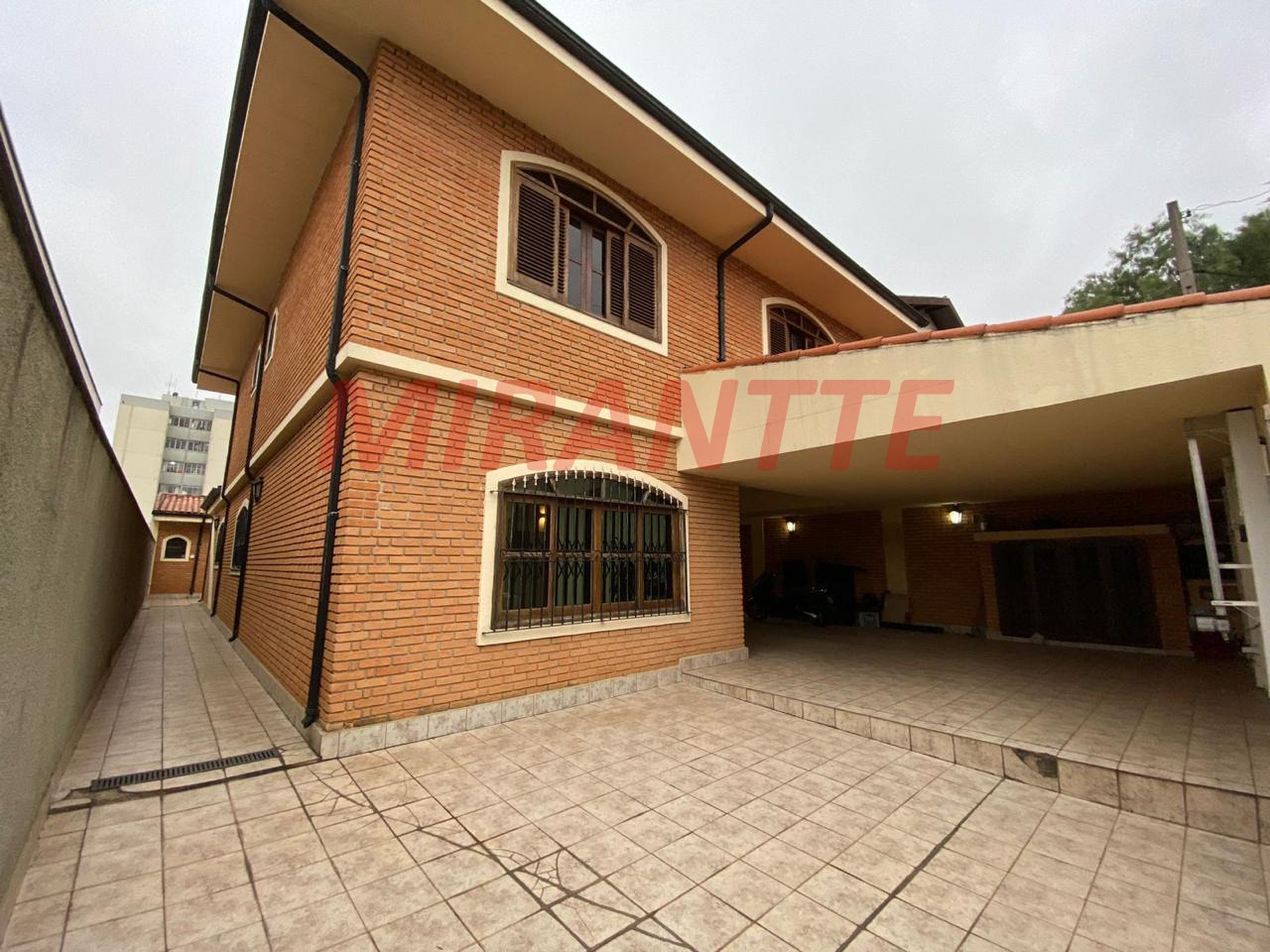Sobrado de 316m² com 4 quartos em Palmas Do Tremembé