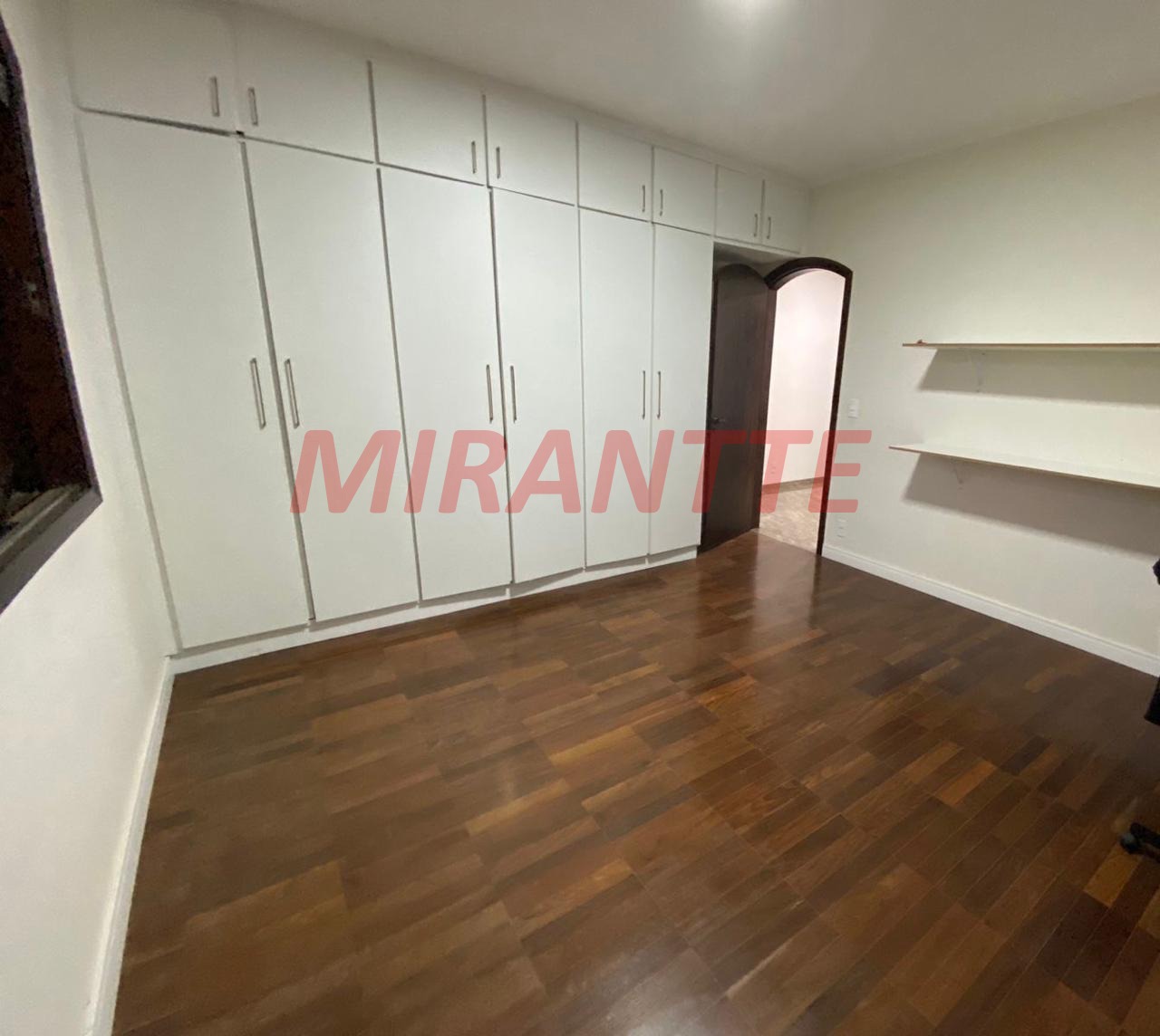 Sobrado de 316m² com 4 quartos em Palmas Do Tremembé