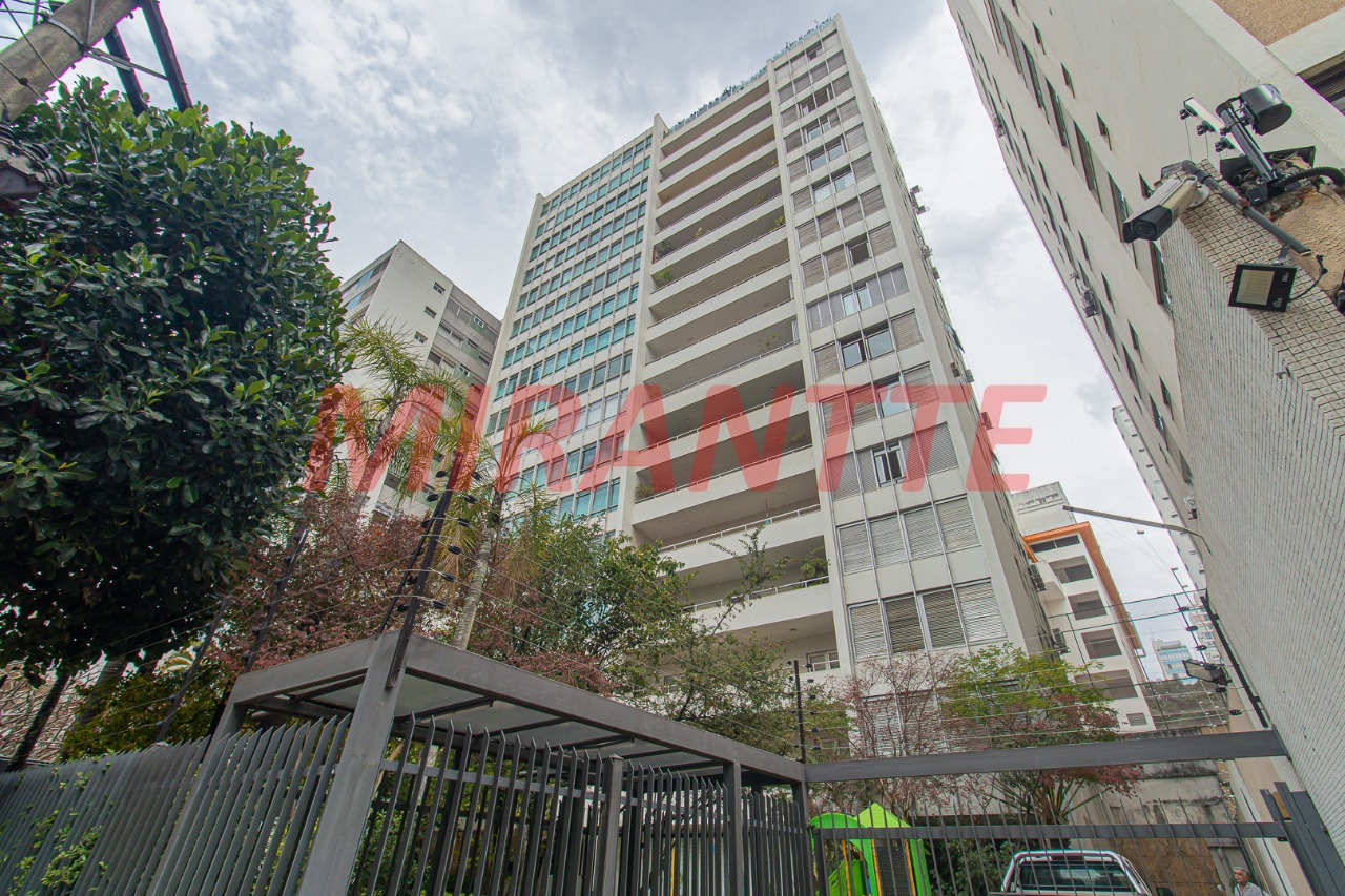 Apartamento de 452m² com 4 quartos em Higienópolis