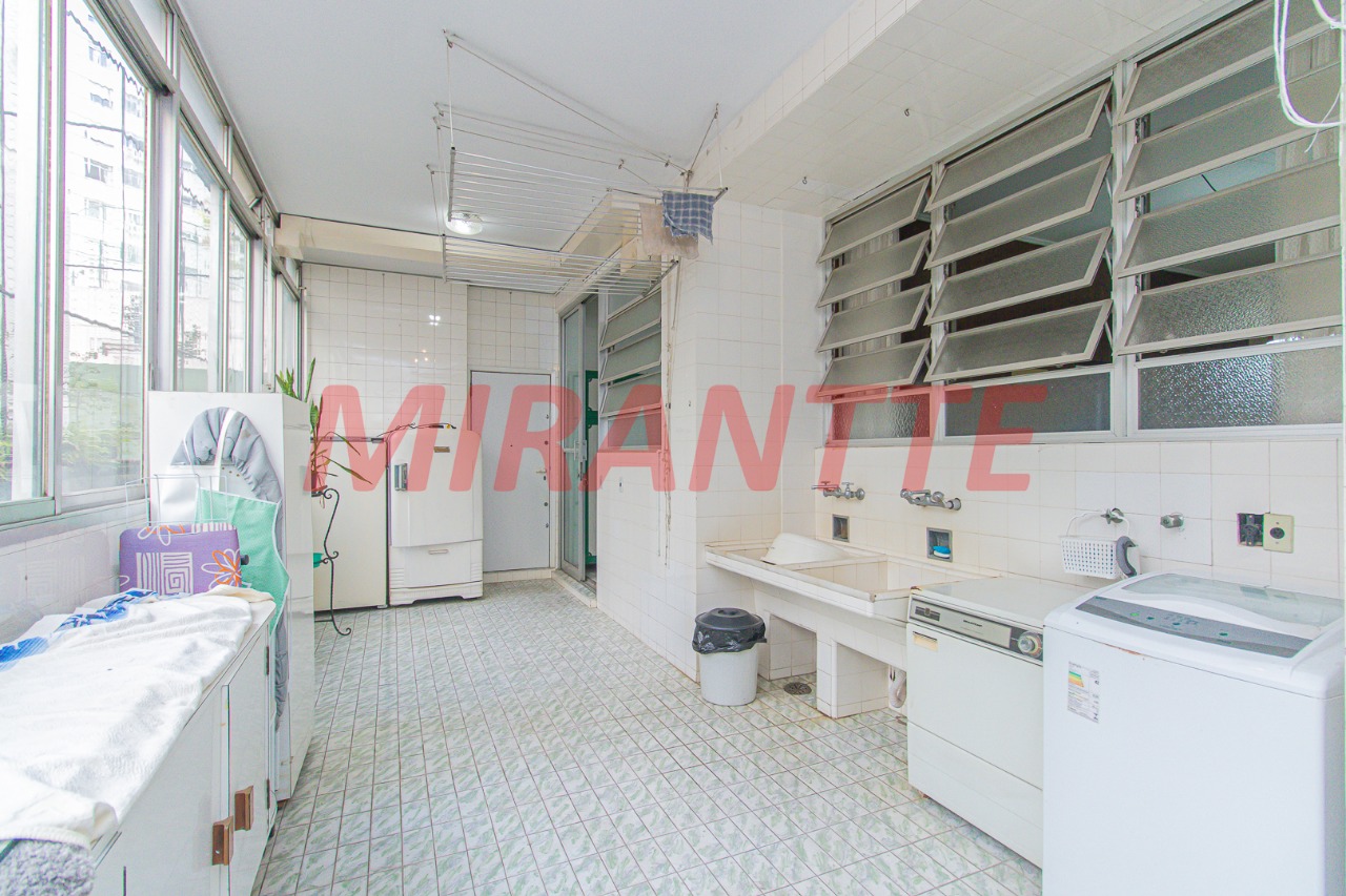 Apartamento de 452m² com 4 quartos em Higienópolis