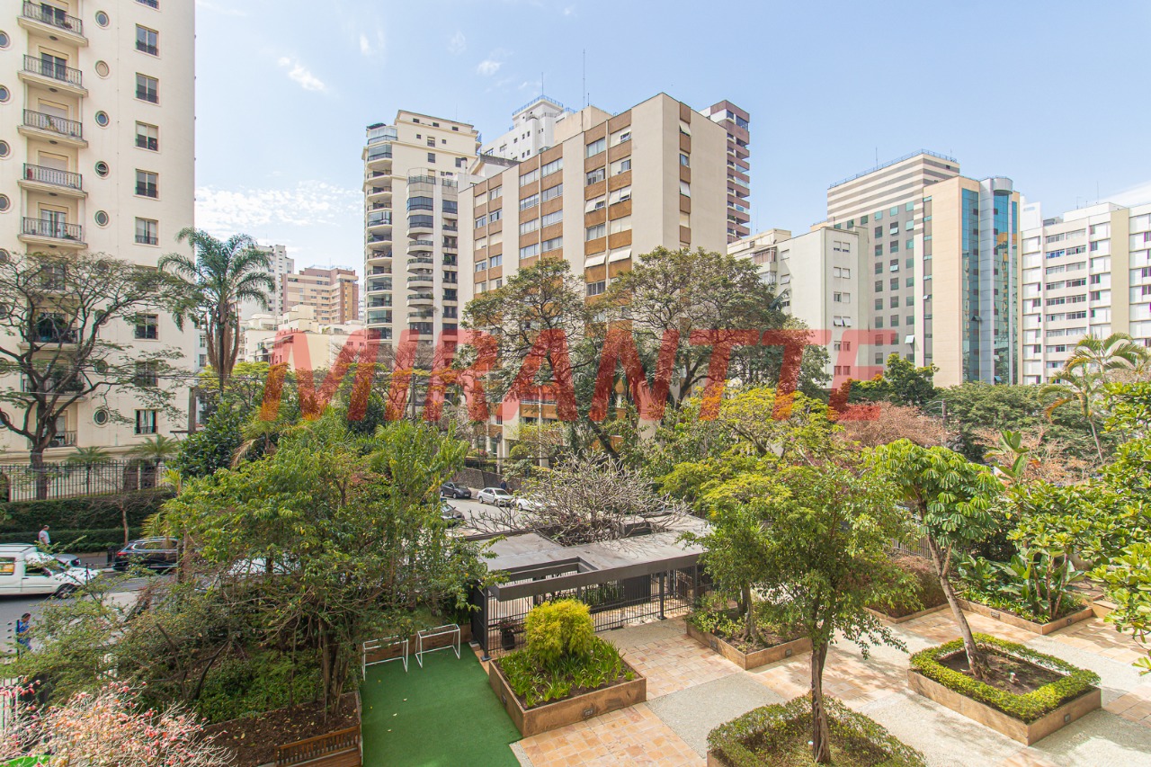 Apartamento de 452m² com 4 quartos em Higienópolis