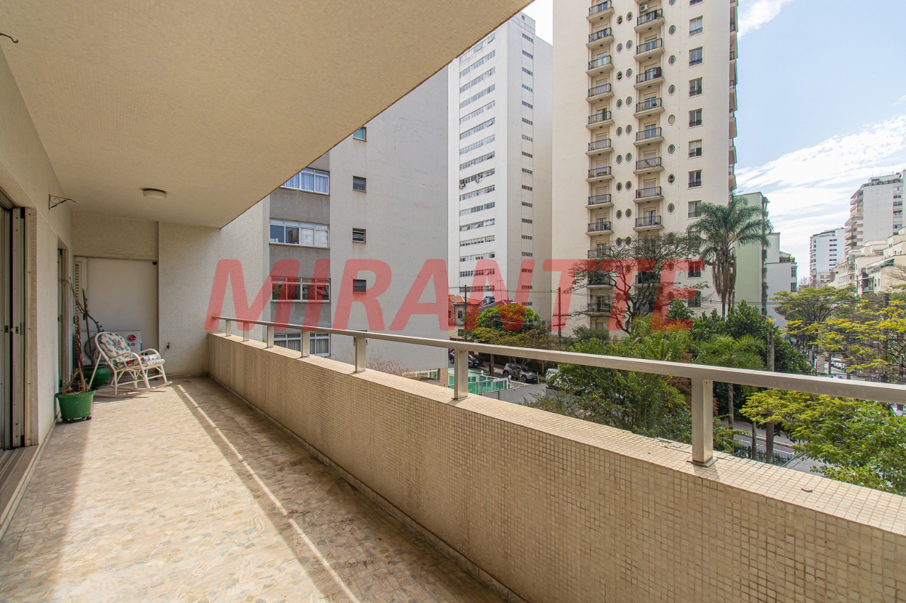 Apartamento de 452m² com 4 quartos em Higienópolis