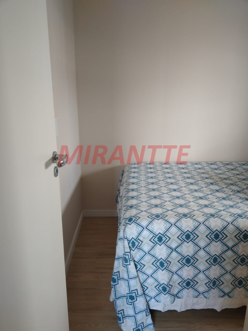 Apartamento de 41m² com 2 quartos em Vila Nova Cachoeirinha