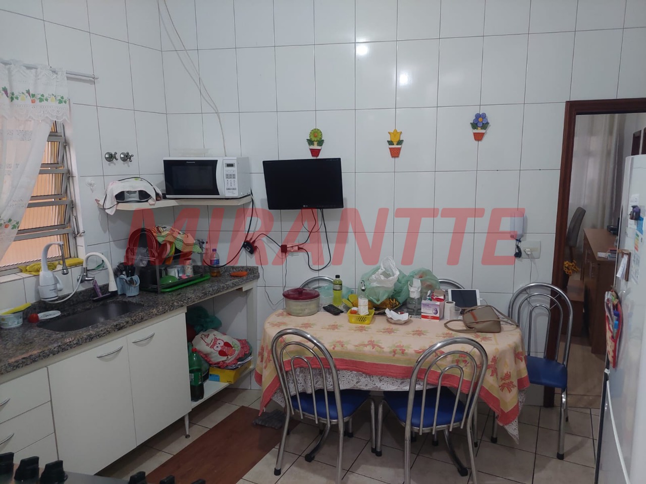 Casa terrea de 260m² com 6 quartos em Vila Mazzei