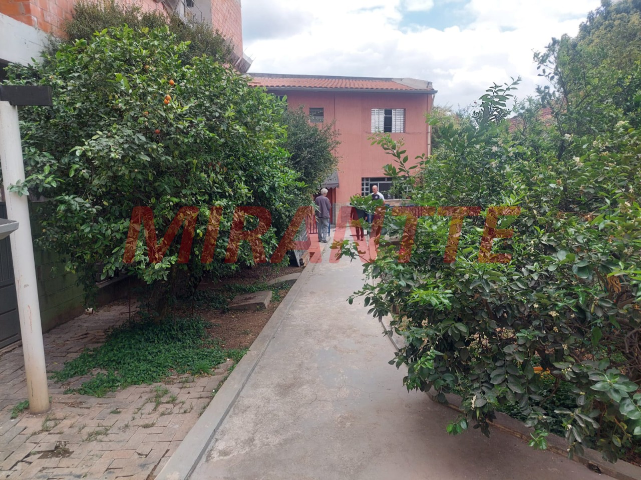 Casa terrea de 260m² com 6 quartos em Vila Mazzei