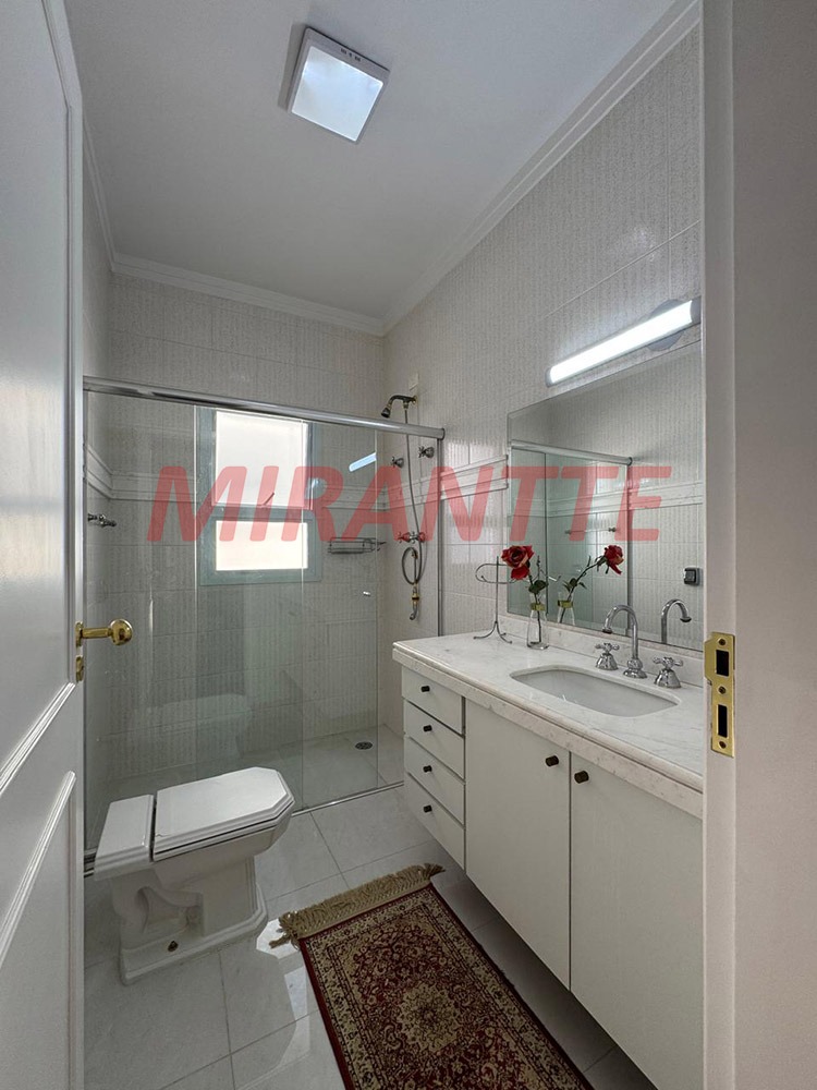 Cond. fechado de 390m² com 4 quartos em ALPHAVILLE