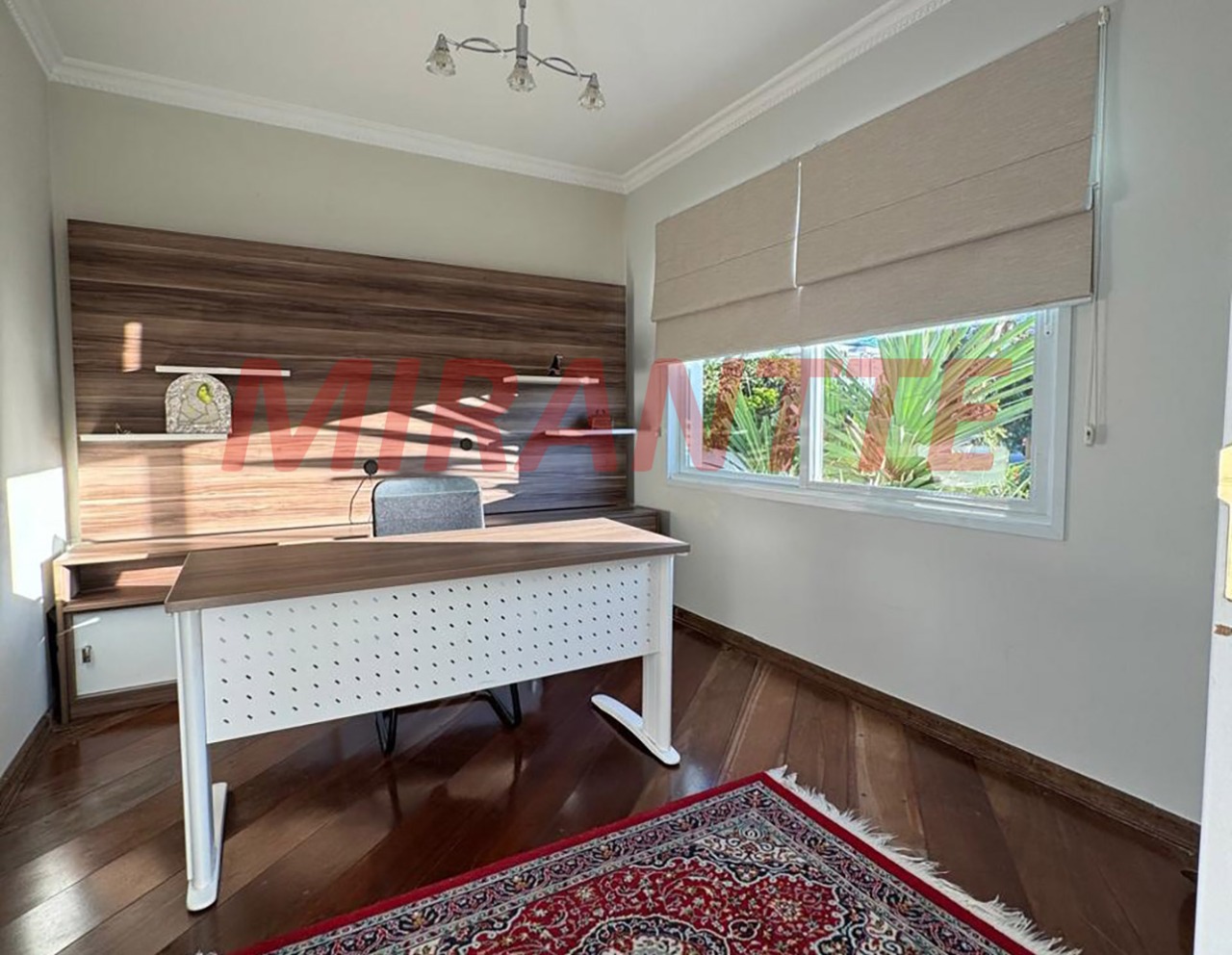 Cond. fechado de 390m² com 4 quartos em ALPHAVILLE