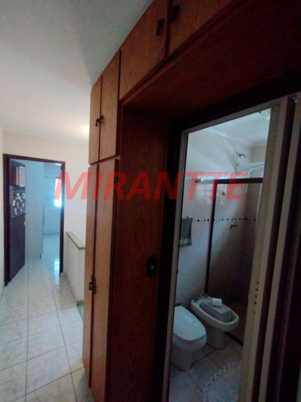 Sobrado de 170m² com 4 quartos em Vila Gustavo