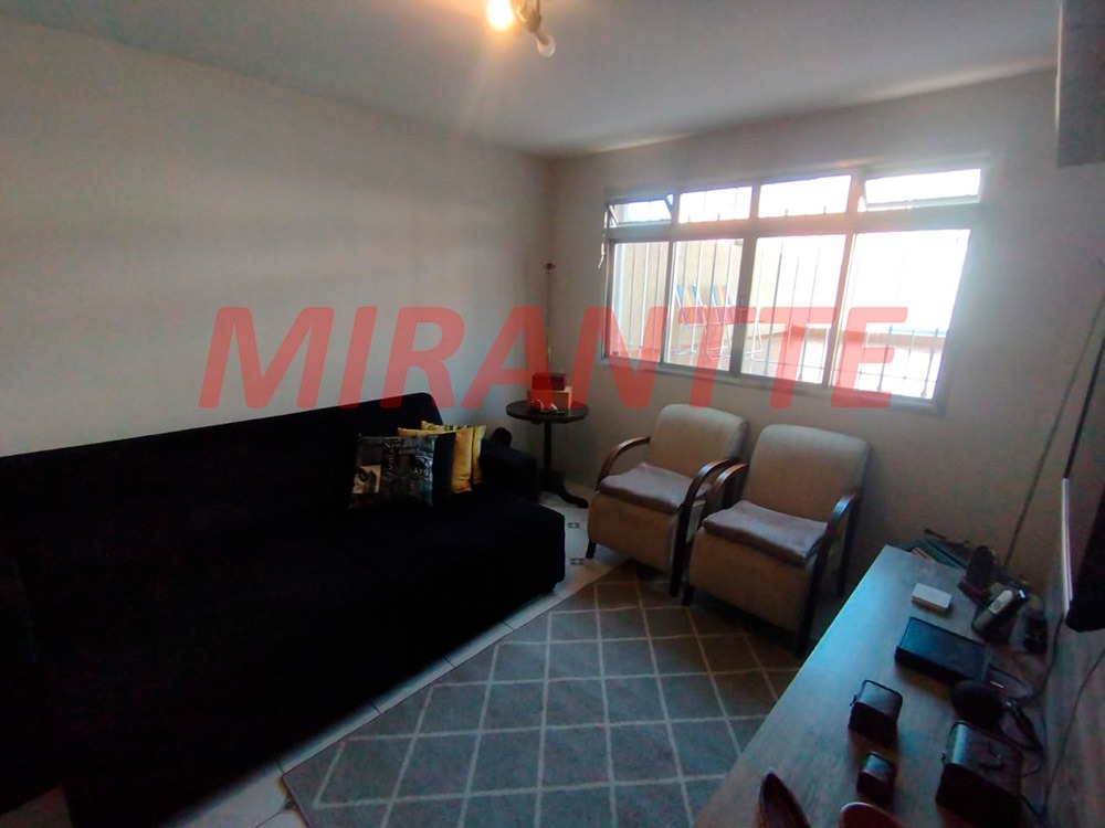 Sobrado de 170m² com 4 quartos em Vila Gustavo