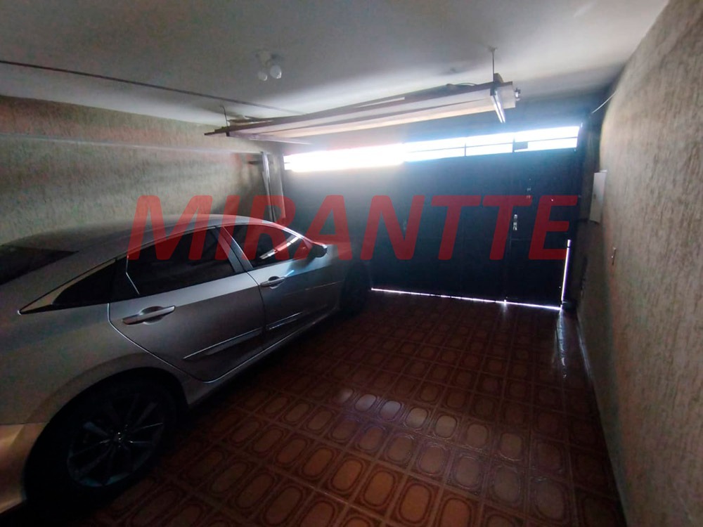 Sobrado de 170m² com 4 quartos em Vila Gustavo