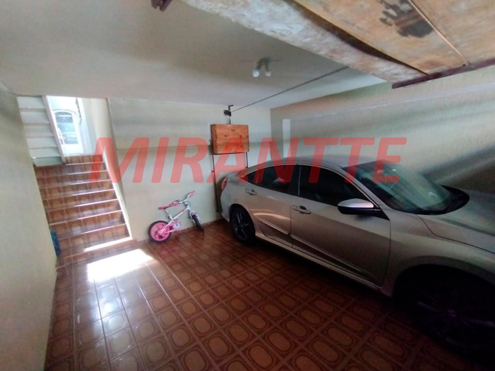Sobrado de 170m² com 4 quartos em Vila Gustavo