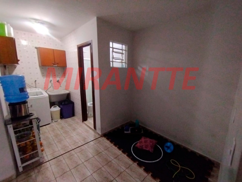 Sobrado de 170m² com 4 quartos em Vila Gustavo