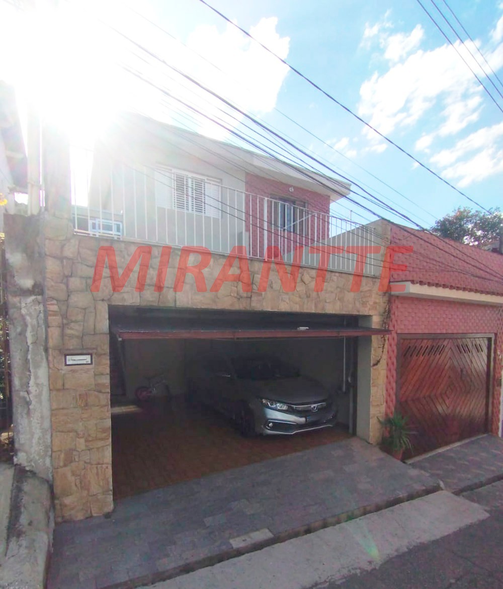 Sobrado de 170m² com 4 quartos em Vila Gustavo