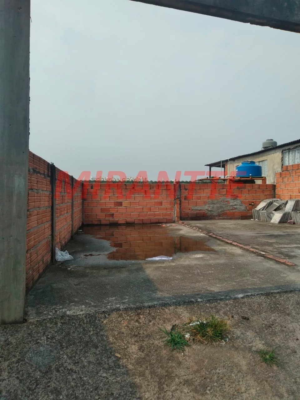 Terreno de 0m² em Jardim Peri