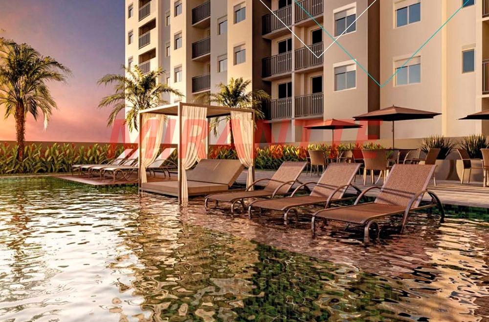 Apartamento de 48m² com 2 quartos em Cachoeirinha