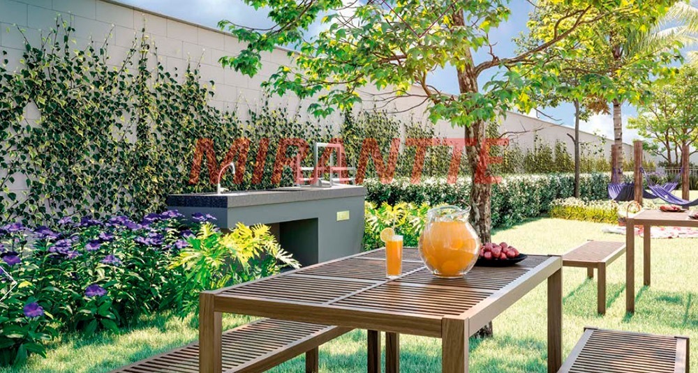 Apartamento de 48m² com 2 quartos em Cachoeirinha