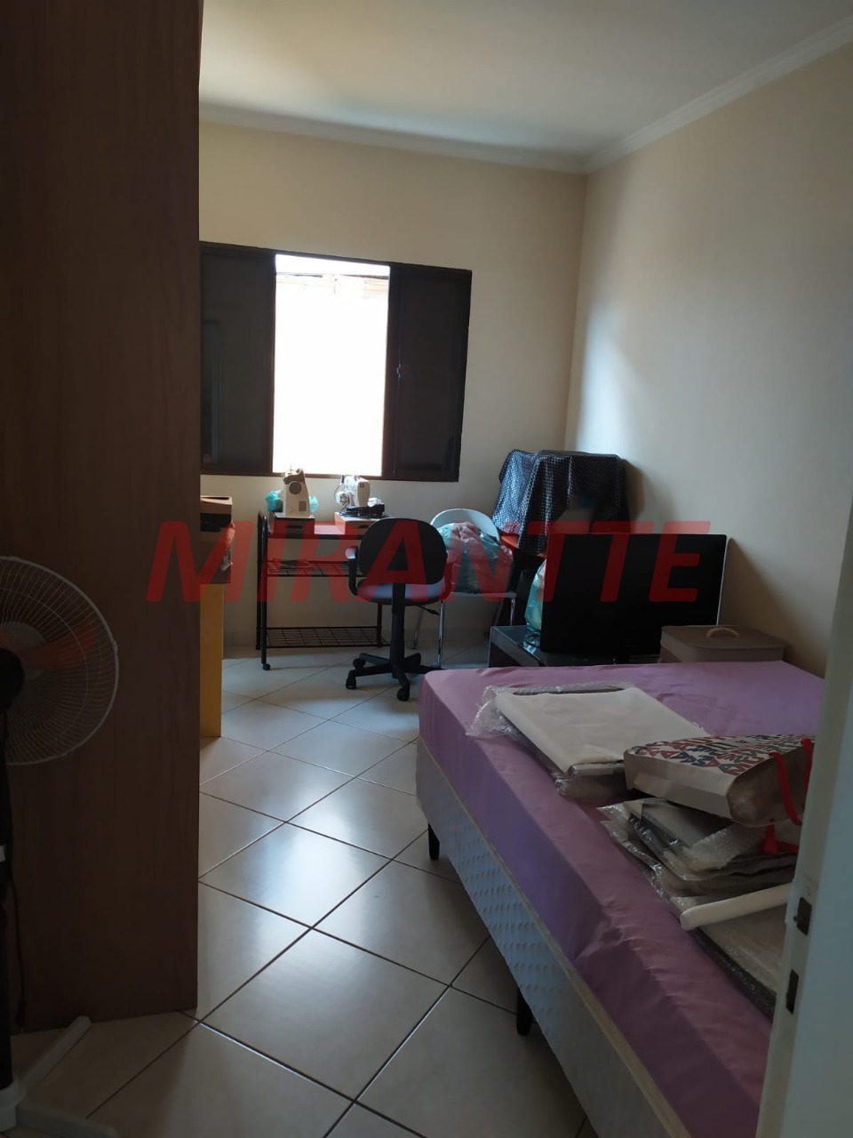 Sobrado de 150m² com 3 quartos em Conjunto Residencial Jardim Canaa
