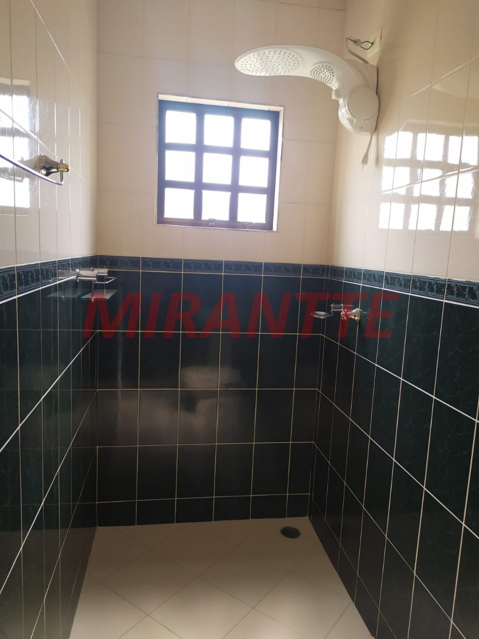 Sobrado de 150m² com 3 quartos em Conjunto Residencial Jardim Canaa
