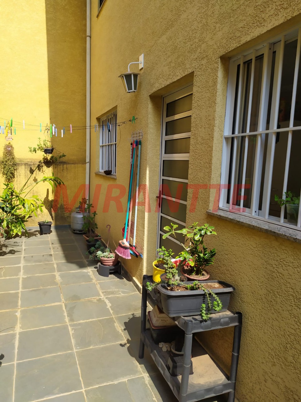 Sobrado de 150m² com 3 quartos em Conjunto Residencial Jardim Canaa
