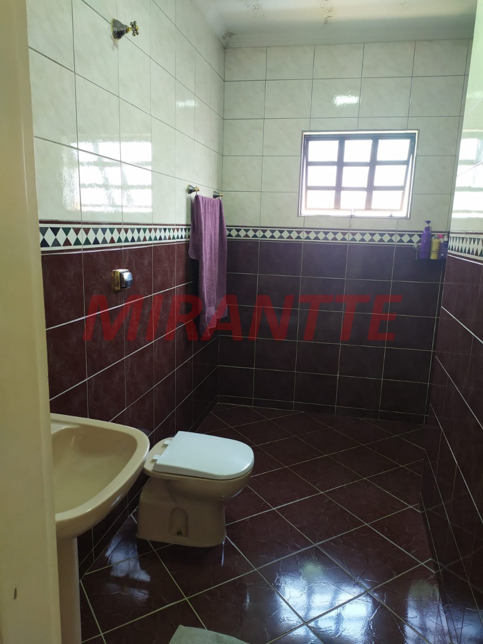 Sobrado de 150m² com 3 quartos em Conjunto Residencial Jardim Canaa