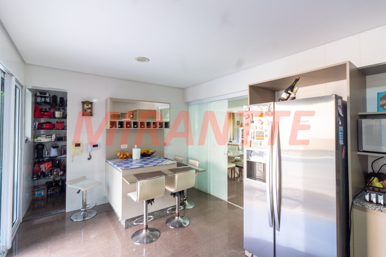 Casa terrea de 510m² com 5 quartos em Tremembe