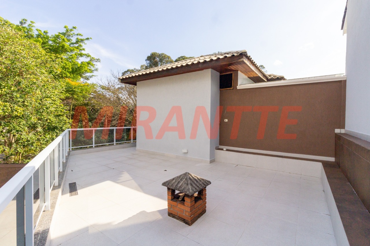 Casa terrea de 510m² com 5 quartos em Tremembe