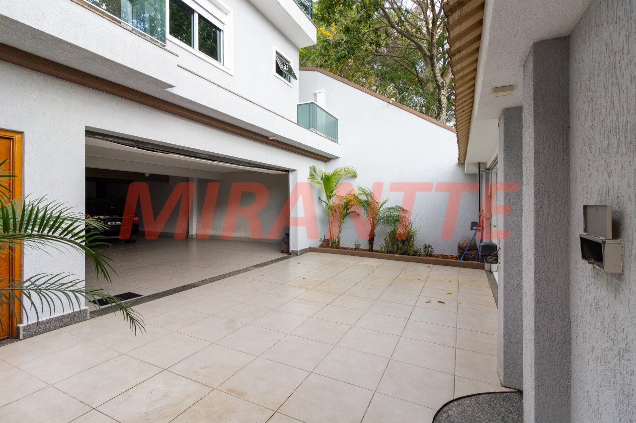 Casa terrea de 510m² com 5 quartos em Tremembe