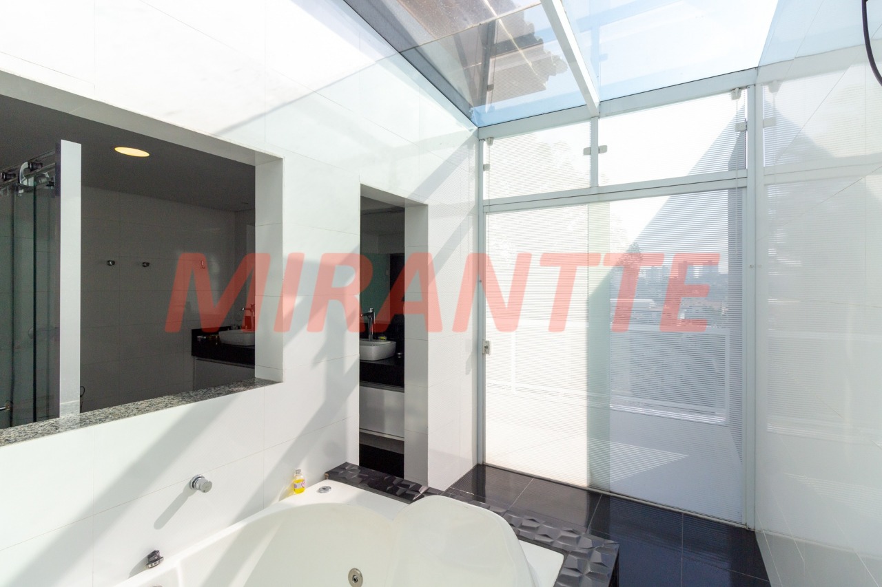Casa terrea de 510m² com 5 quartos em Tremembe
