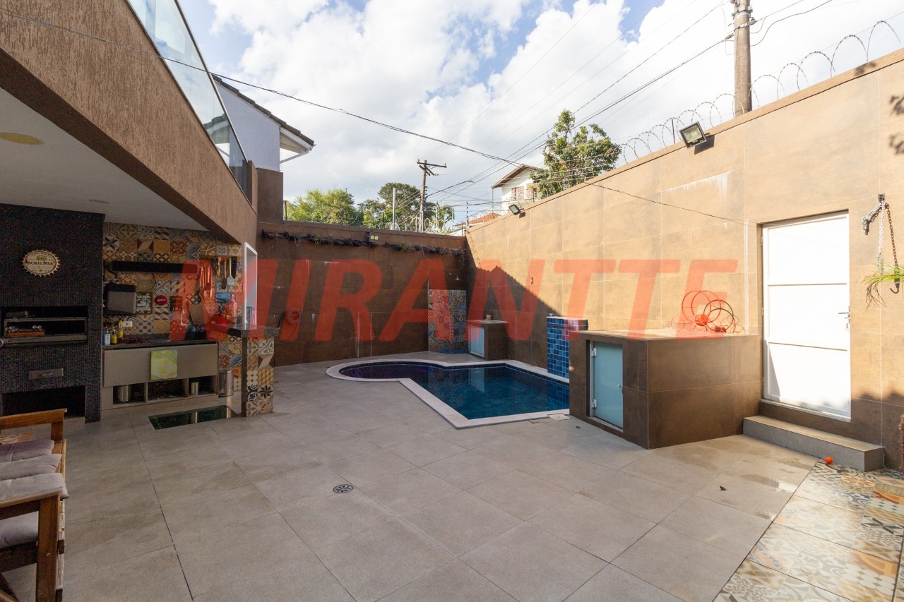 Casa terrea de 510m² com 5 quartos em Tremembe